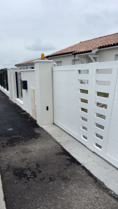 Photo de galerie - Motorisation portail 