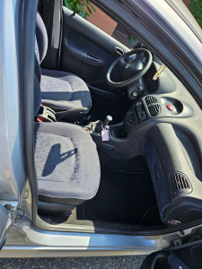 Photo de galerie - Lavage intérieur d'un véhicule plastique/siège 