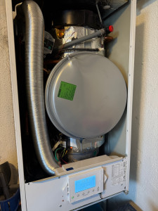 Photo de galerie - Panne chaudière frisquet changer le vase d’expansion 