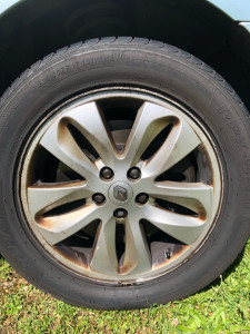 Photo de galerie - Lavage jantes - avant