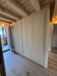 Photo de galerie - Réalisation de placard sur mesure 