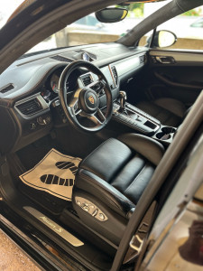 Photo de galerie - Intérieur complet/traitement des cuirs 