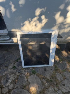 Photo de galerie - Vente et pose de moustiquaires sur mesure 90€ le m2 