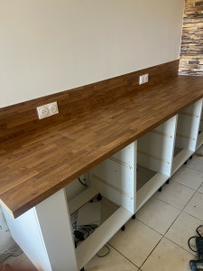 Photo de galerie - Pose de cuisine avec création de circuit électrique + prise 