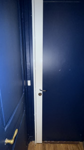 Photo de galerie - Blindage de porte : Pose d’une serrure en applique Multi point 