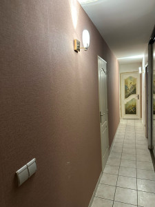 Photo de galerie - Après, pose de papier peint intissé