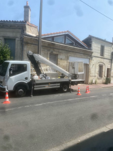 Photo de galerie - Camion, nacelle à disposition