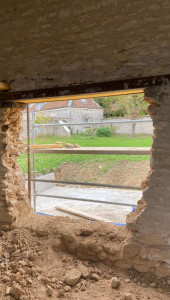 Photo de galerie - Ouverture sur mur porteur en moellons 