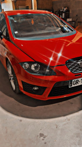 Photo de galerie - Seat Leon capot 