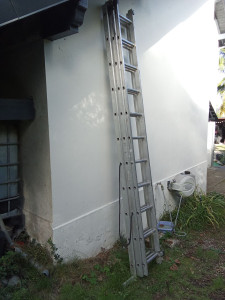 Photo de galerie - échelles à louer. 3 m pliée. 7 m dépliée
