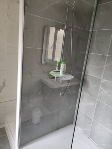 Photo de galerie - Nettoyage vitre douche nickel ??