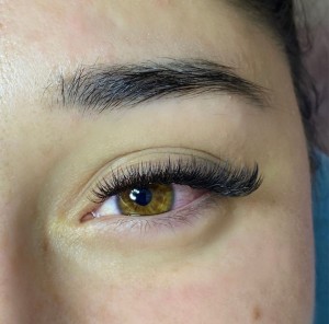 Photo de galerie - Extensions de cils 