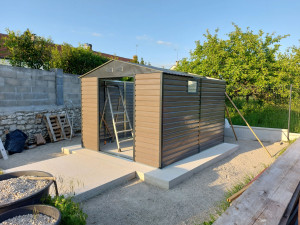 Photo de galerie - Bricolage et multi services