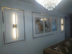 Photo de galerie - Fabrication et pose moulures, murale, finition, pose de luminaires et pose de cadres