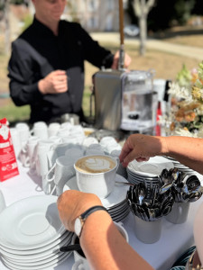 Photo de galerie -  Prolongez la magie de votre mariage autour d’un brunch gourmand, accompagné de cafés d’exception et de Latte Art réalisés avec soin.