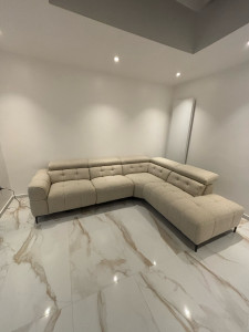 Photo de galerie - Transport et montage d’un canapé