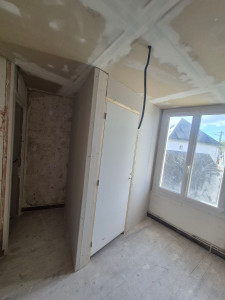 Photo de galerie - Création wc complet avec huisserie