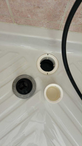 Photo de galerie - Siphon de douche ? 