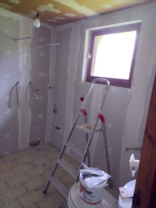 Photo de galerie - Rénovation de salle de bain
Isolation/pose ba 13/bandes 
