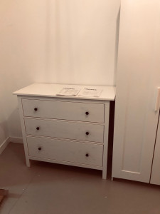 Photo de galerie - Commode Ikea 3 grands tiroirs 