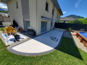 Photo de galerie - Terrasse en granulat de marbre