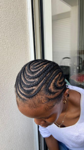 Photo de galerie - Alicia Keys braids sans rajout


