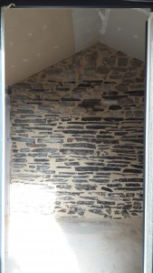 Photo de galerie - Rejointement d'un mur en pierre intérieure 