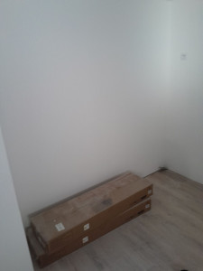 Photo de galerie - Pose de parquet et peinture 