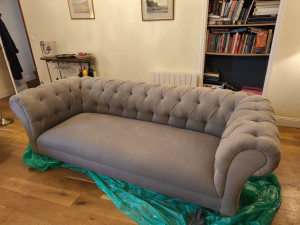 Photo de galerie - Nettoyage canapé 