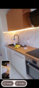 Photo de galerie - Installation d'une led 24 v dans une cuisine