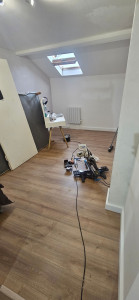 Photo de galerie - Pose de parquet sûre plaintes seuil 