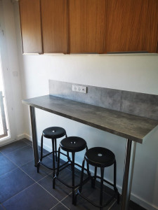 Photo de galerie - La pose de plan de travail 