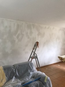Photo de galerie - Enduit mur complet avant peinture