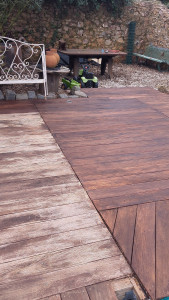 Photo de galerie - Entretien terrasse avec nettoyage et saturateur 