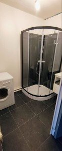 Photo de galerie - Pose douche 