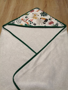 Photo de galerie - Cape  de bain personnalisé. ou toute personnalisation 