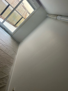 Photo de galerie - Travaux de peinture réalisés avec soin, finition propre et professionnell