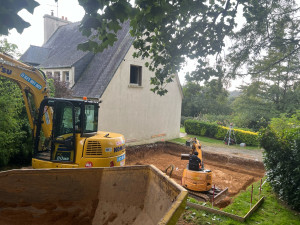 Photo de galerie - Terrassement pour les fondations d un garage 