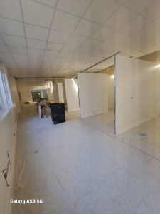 Photo de galerie - Plafond et cloison 
rénovation d'une association la cimade