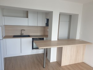 Photo de galerie - Pose d'une cuisine amenagee