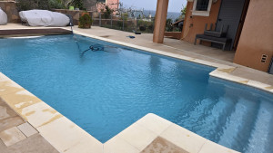 Photo de galerie - Entretien piscine