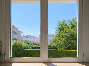 Photo de galerie - Offrez à votre logement une luminosité parfaite grâce à un nettoyage de vitres professionnel