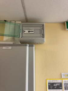 Photo de galerie - Pose et coffret électrique 