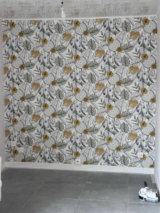 Photo de galerie - Pose de toute sorte de tapisserie, peinture 