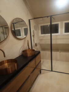 Photo de galerie - Rénovation complète salle de bains 