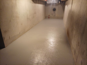 Photo de galerie - Pose de revêtements de sol peinture époxy 