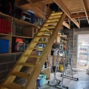 Photo de galerie - Creation d’un escalier de Meunier dans un garage pour aller au grenier