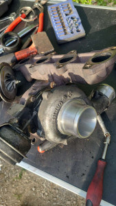 Photo de galerie - Changement de turbo sur opel astra h gtc 1.9l cdti