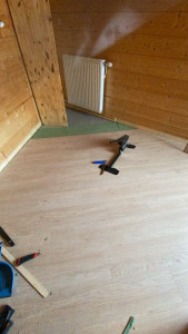 Photo de galerie - Pose parquet flottant ( déplacement ) 