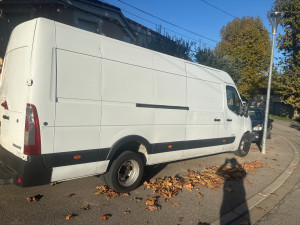 Photo de galerie - Camion 16m3 à disposition avc ou sans chauffeur peut charger 1t200
